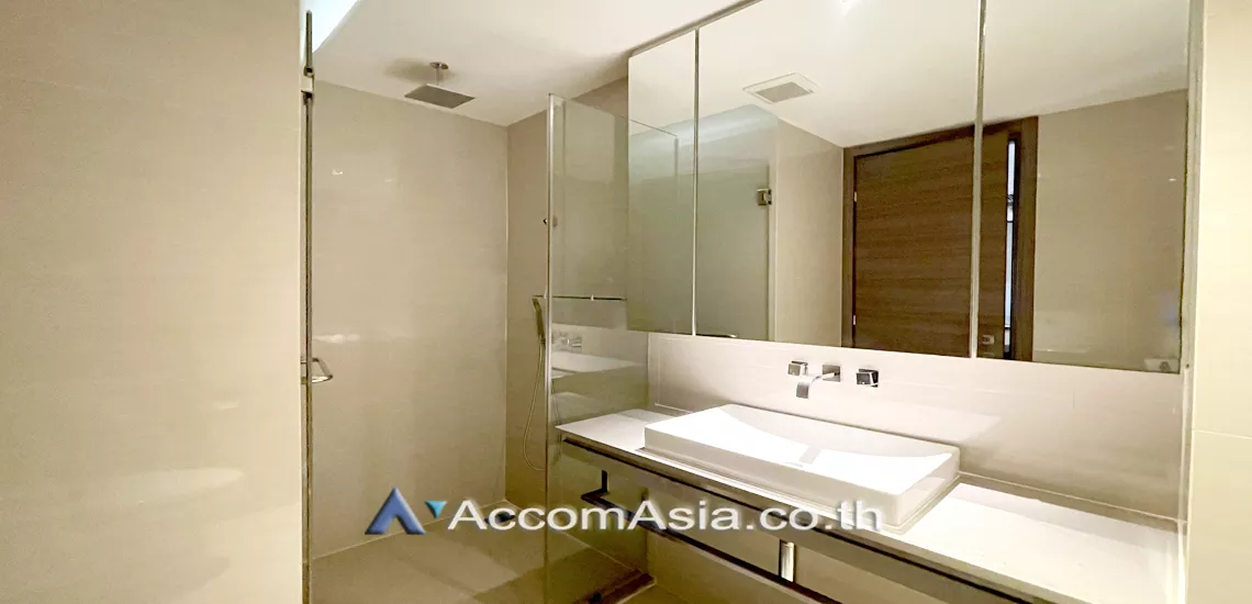 5  2 br Apartment For Rent in Sukhumvit ,Bangkok BTS Ekkamai at Quality Time with Family AA21867