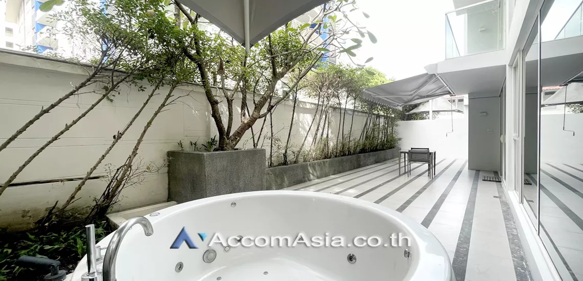 7  2 br Apartment For Rent in Sukhumvit ,Bangkok BTS Ekkamai at Quality Time with Family AA21867