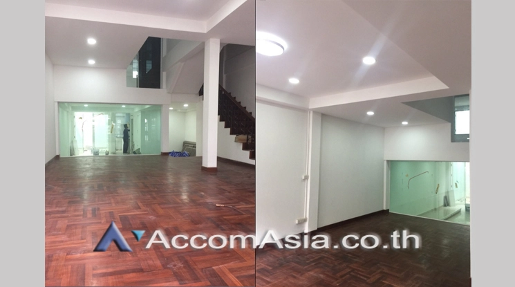Home Office |  3 Bedrooms  Townhouse For Rent & Sale in Sathorn, Bangkok  near BRT Technic Krungthep (AA21911)