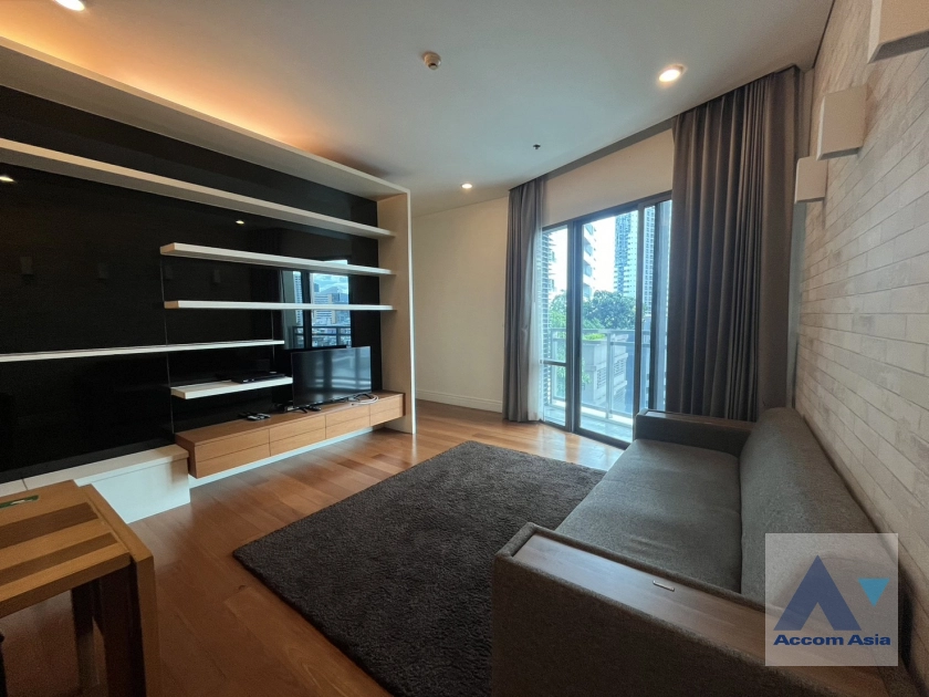  2 Bedrooms  Condominium For Rent & Sale in Sukhumvit, Bangkok  near BTS Phrom Phong (AA21945)