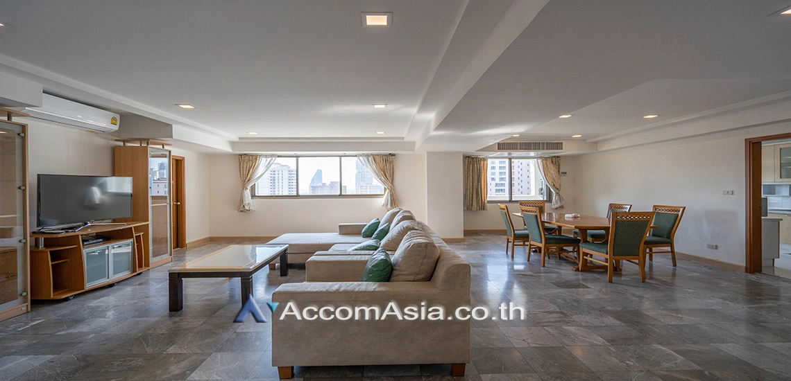  3 Bedrooms  Condominium For Rent in Sukhumvit, Bangkok  near BTS Phrom Phong (AA21967)