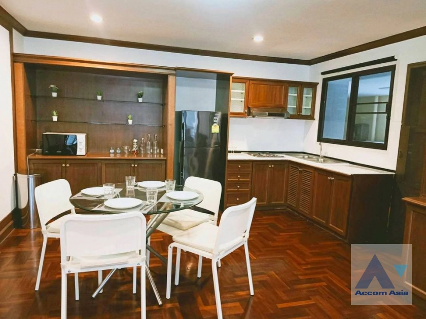 Pet friendly |  2 Bedrooms  Condominium For Rent in Sukhumvit, Bangkok  near BTS Thong Lo (AA21974)