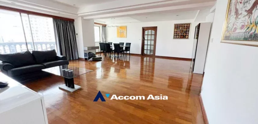  3 Bedrooms  Condominium For Rent in Sukhumvit, Bangkok  near BTS Phrom Phong (AA22011)