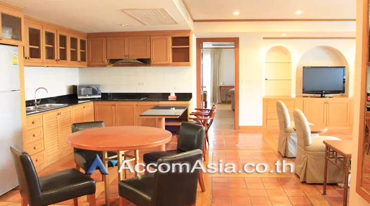  2 Bedrooms  Condominium For Rent in Sukhumvit, Bangkok  near BTS Phrom Phong (AA22127)