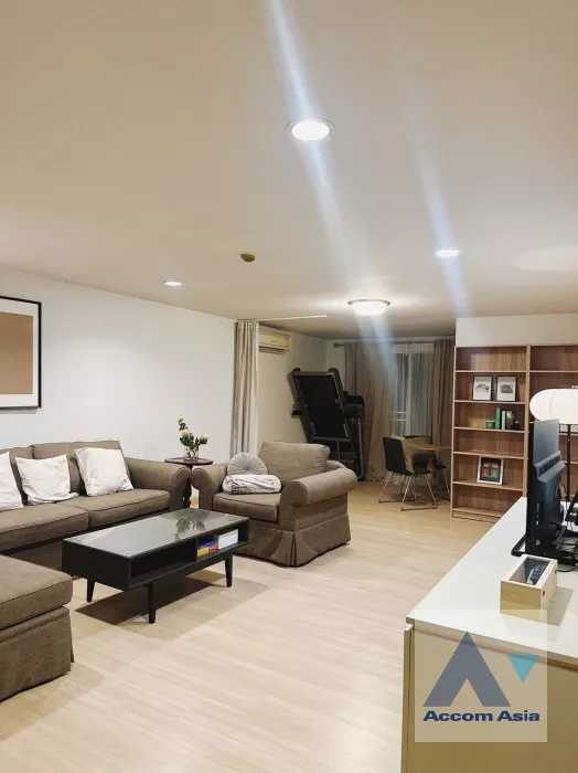  2 Bedrooms  Condominium For Rent in Sukhumvit, Bangkok  near BTS Phrom Phong (AA22129)