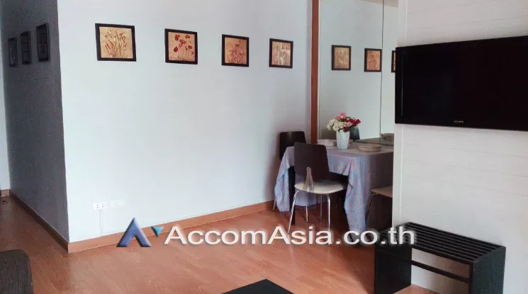  2 Bedrooms  Condominium For Rent in Sukhumvit, Bangkok  near BTS Phrom Phong (AA22168)