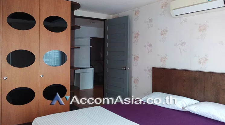  2 Bedrooms  Condominium For Rent in Sukhumvit, Bangkok  near BTS Phrom Phong (AA22168)