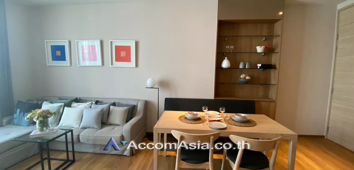  2 Bedrooms  Condominium For Rent in Sukhumvit, Bangkok  near BTS Phrom Phong (AA22172)