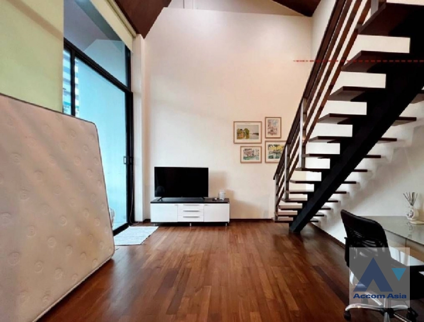 6  4 br Townhouse For Rent in Sukhumvit ,Bangkok BTS Ekkamai at Lotus Point Ekkamai AA22196