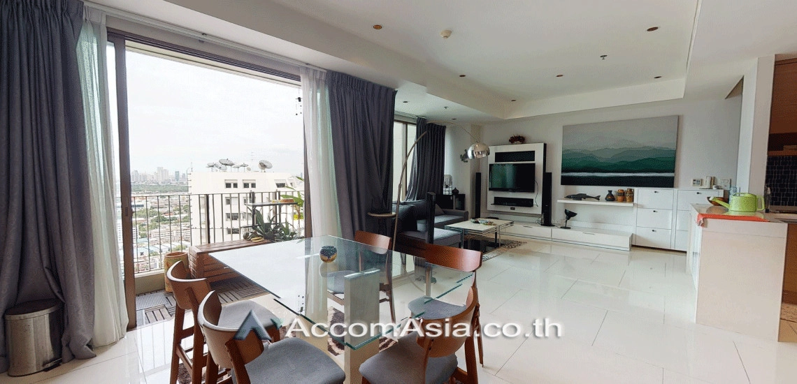  2 Bedrooms  Condominium For Rent & Sale in Sukhumvit, Bangkok  near BTS Phrom Phong (AA22219)