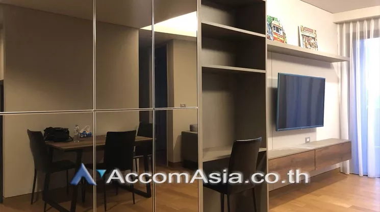  2 Bedrooms  Condominium For Rent in Sukhumvit, Bangkok  near BTS Phrom Phong (AA22295)