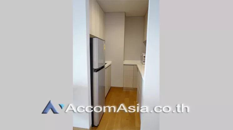  2 Bedrooms  Condominium For Rent in Sukhumvit, Bangkok  near BTS Phrom Phong (AA22295)