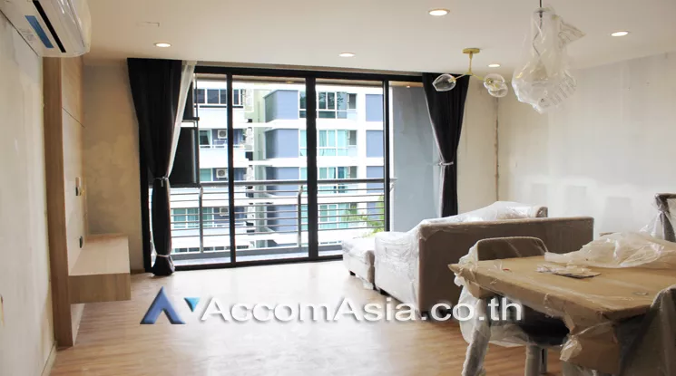  2 Bedrooms  Apartment For Rent in Sukhumvit, Bangkok  near BTS Thong Lo (AA22347)