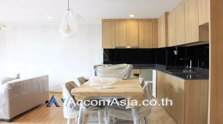  2 Bedrooms  Apartment For Rent in Sukhumvit, Bangkok  near BTS Thong Lo (AA22347)