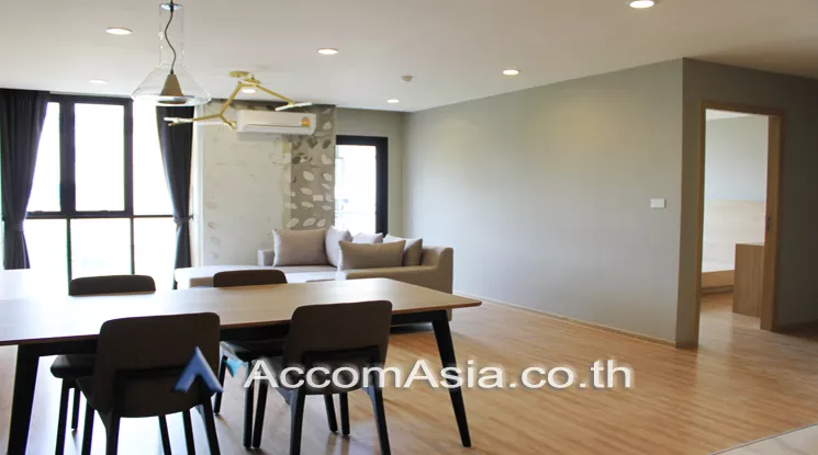  2 Bedrooms  Apartment For Rent in Sukhumvit, Bangkok  near BTS Thong Lo (AA22348)