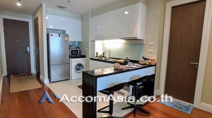  2 Bedrooms  Condominium For Rent & Sale in Sukhumvit, Bangkok  near BTS Phrom Phong (AA22358)