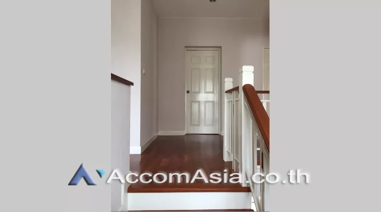  3 Bedrooms  House For Rent in ,   (AA22427)