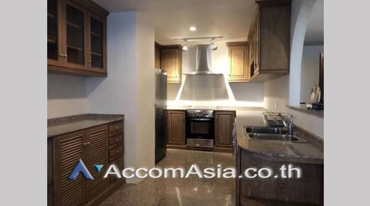  2 Bedrooms  Condominium For Rent & Sale in Sukhumvit, Bangkok  near BTS Phrom Phong (AA22503)