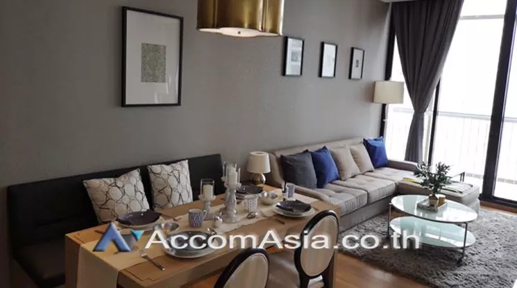  2 Bedrooms  Condominium For Rent in Sukhumvit, Bangkok  near BTS Phrom Phong (AA22533)