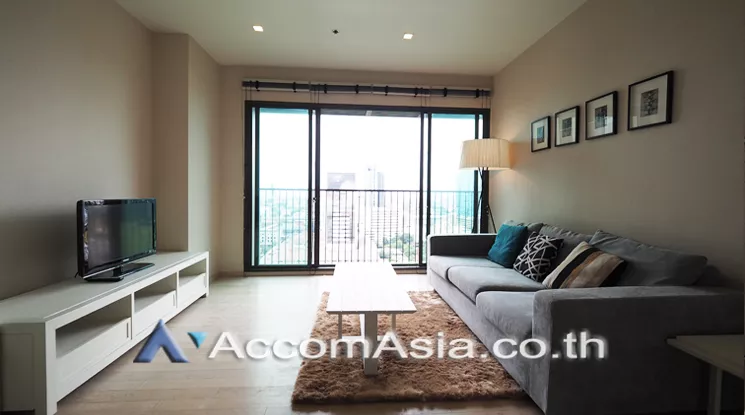  1 Bedroom  Condominium For Rent in Sukhumvit, Bangkok  near BTS Thong Lo (AA22553)