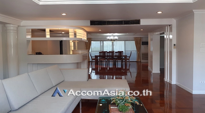 Big Balcony, Pet friendly |  3 Bedrooms  Apartment For Rent in Sukhumvit, Bangkok  near BTS Phrom Phong (AA22567)