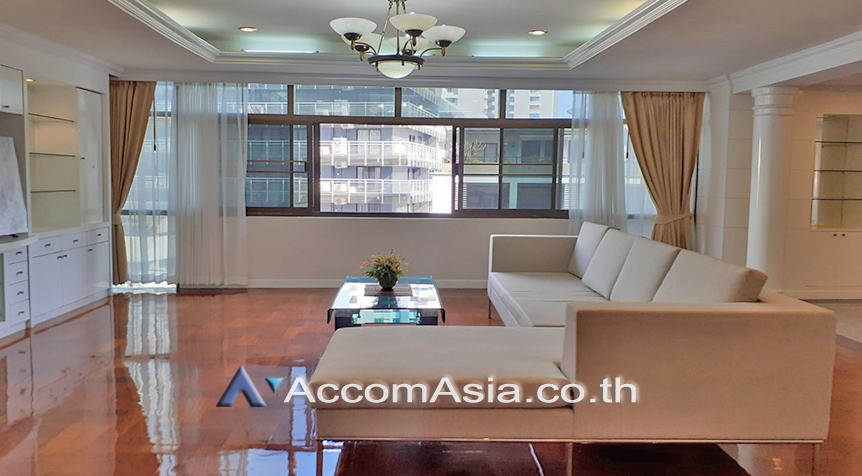 Big Balcony, Pet friendly |  3 Bedrooms  Apartment For Rent in Sukhumvit, Bangkok  near BTS Phrom Phong (AA22567)