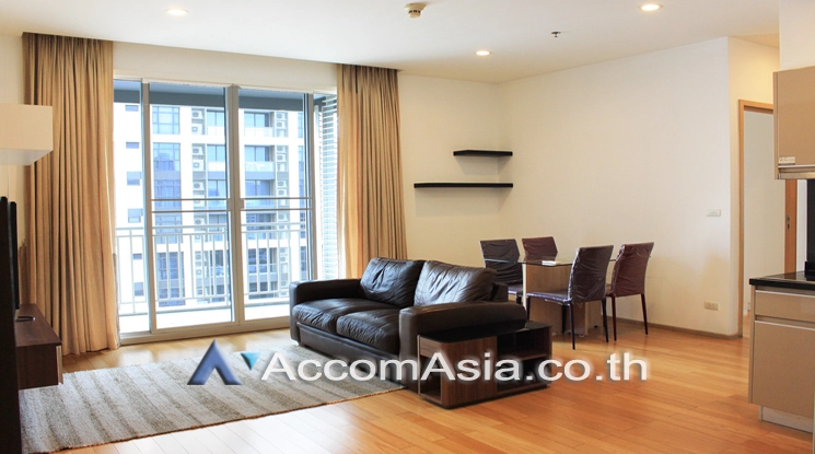  2 Bedrooms  Condominium For Rent in Sukhumvit, Bangkok  near BTS Phrom Phong (AA22580)