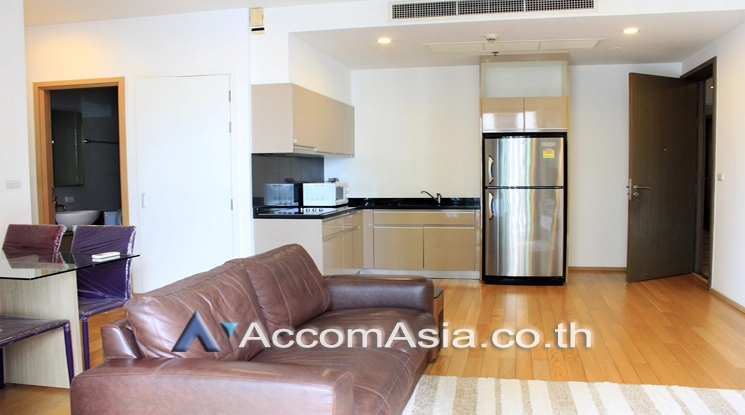  2 Bedrooms  Condominium For Rent in Sukhumvit, Bangkok  near BTS Phrom Phong (AA22580)