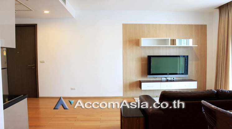  2 Bedrooms  Condominium For Rent in Sukhumvit, Bangkok  near BTS Phrom Phong (AA22580)