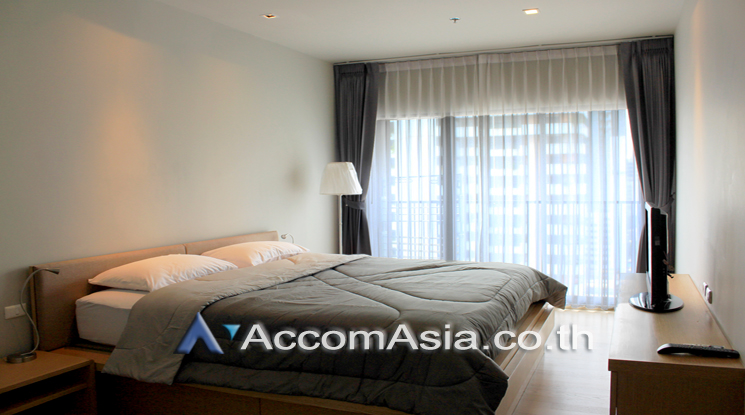  1 Bedroom  Condominium For Rent & Sale in Sukhumvit, Bangkok  near BTS Phrom Phong (AA22586)