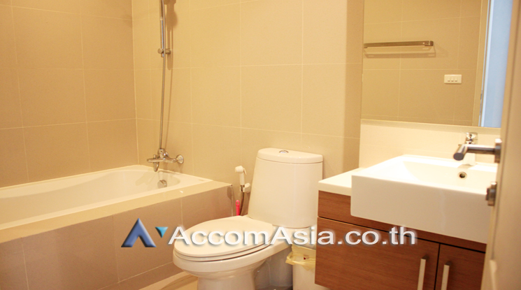  1 Bedroom  Condominium For Rent & Sale in Sukhumvit, Bangkok  near BTS Phrom Phong (AA22586)