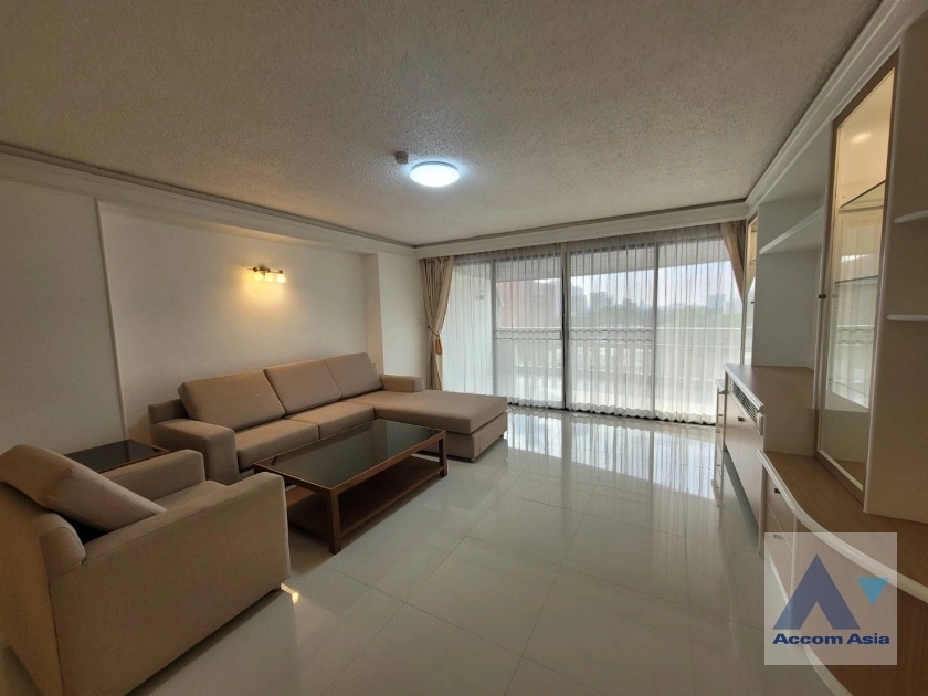  2 Bedrooms  Condominium For Rent in Silom, Bangkok  near BTS Sala Daeng - MRT Silom (AA22589)