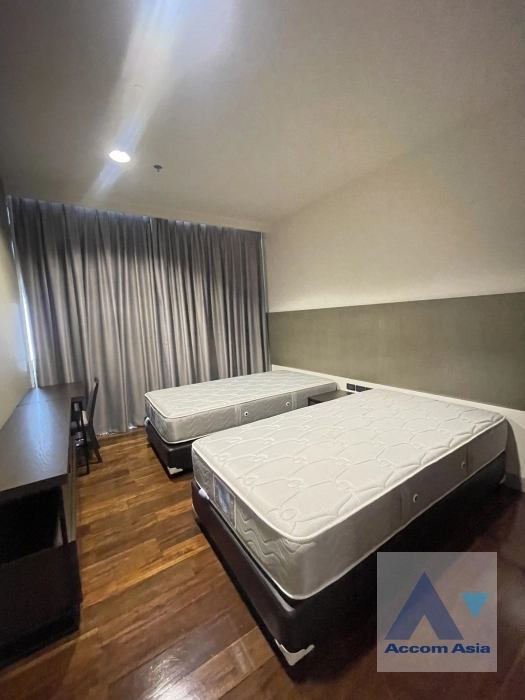 9  4 br Apartment For Rent in Sukhumvit ,Bangkok BTS Phrom Phong at Modern Apartment AA22653