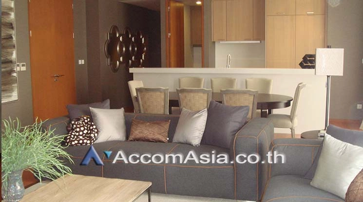 Duplex Condo |  3 Bedrooms  Condominium For Rent in Sathorn, Bangkok  near BTS Chong Nonsi - MRT Lumphini (AA22673)