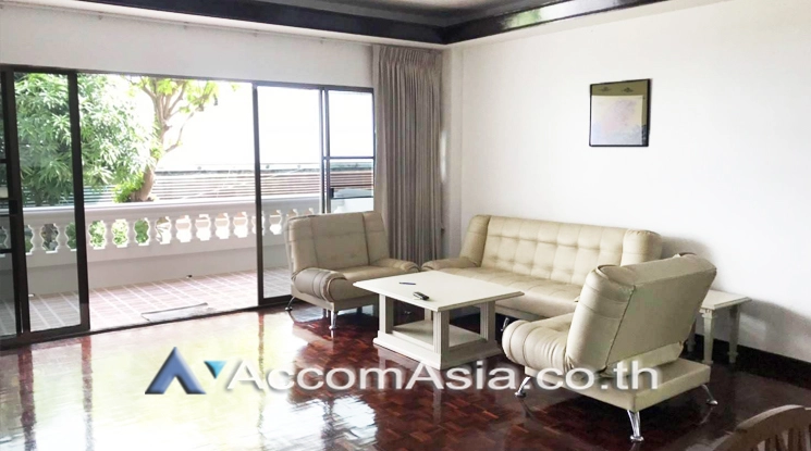 Pet friendly |  3 Bedrooms  Apartment For Rent in Sukhumvit, Bangkok  near BTS Phrom Phong (AA22729)