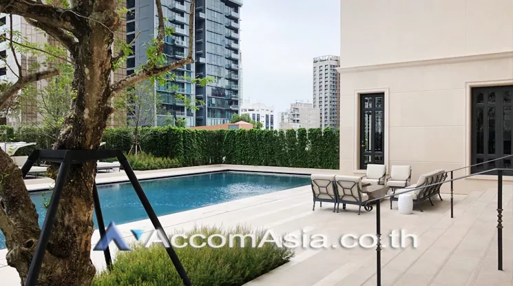  2 Bedrooms  Condominium For Rent & Sale in Sukhumvit, Bangkok  near BTS Phrom Phong (AA22742)