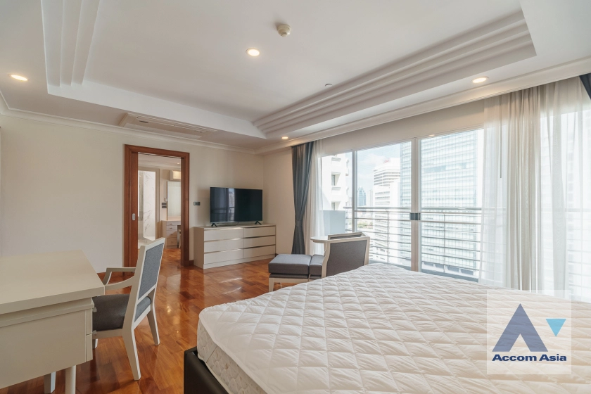 16  4 br Apartment For Rent in Sukhumvit ,Bangkok BTS Nana at Fully Furnished Suites AA22746