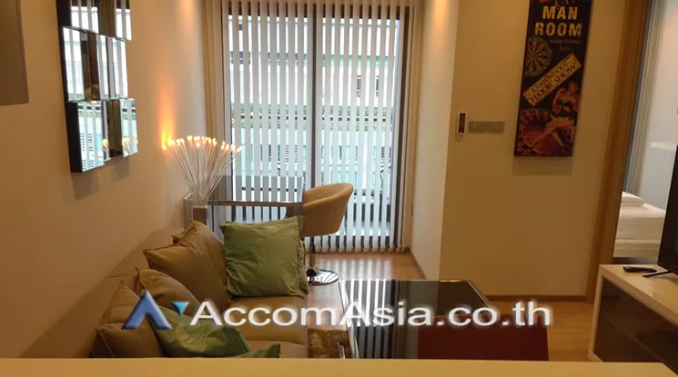  1 Bedroom  Condominium For Rent in Sukhumvit, Bangkok  near BTS Nana (AA22894)