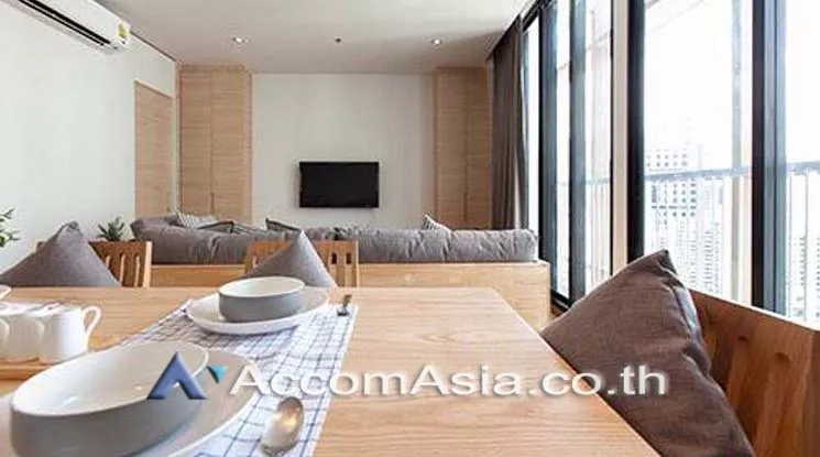  2 Bedrooms  Condominium For Rent in Sukhumvit, Bangkok  near BTS Phrom Phong (AA22903)