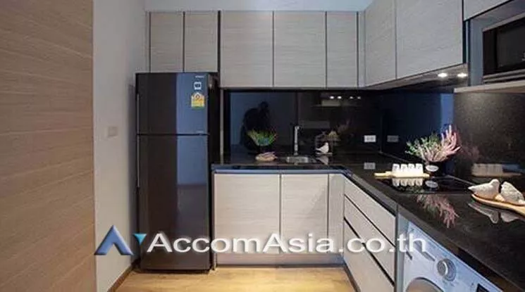  2 Bedrooms  Condominium For Rent in Sukhumvit, Bangkok  near BTS Phrom Phong (AA22903)