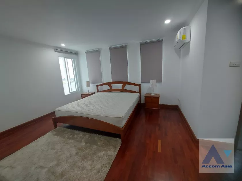 11  2 br Apartment For Rent in Sukhumvit ,Bangkok BTS Thong Lo at Perfect For Big Families 13610