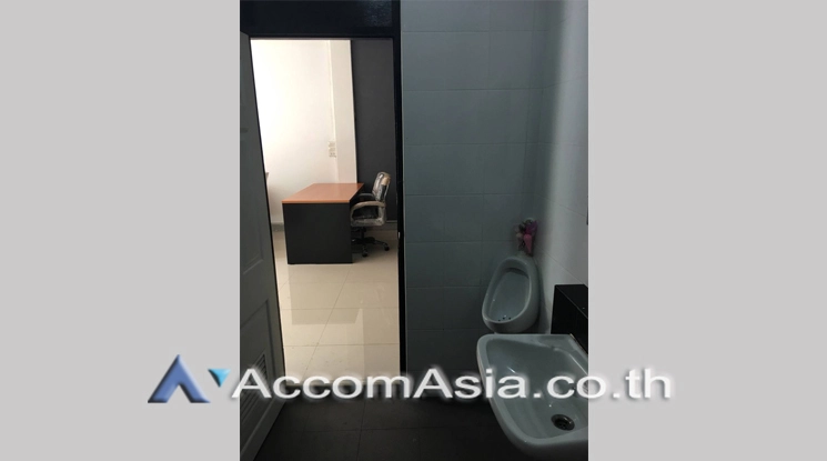 6  4 br Townhouse For Rent in Sukhumvit ,Bangkok BTS Asok - MRT Sukhumvit AA22936