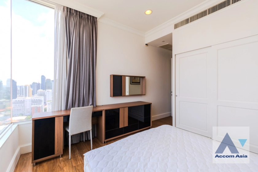 16  3 br Condominium For Rent in Sukhumvit ,Bangkok BTS Phrom Phong at Royce Private Residences AA22986