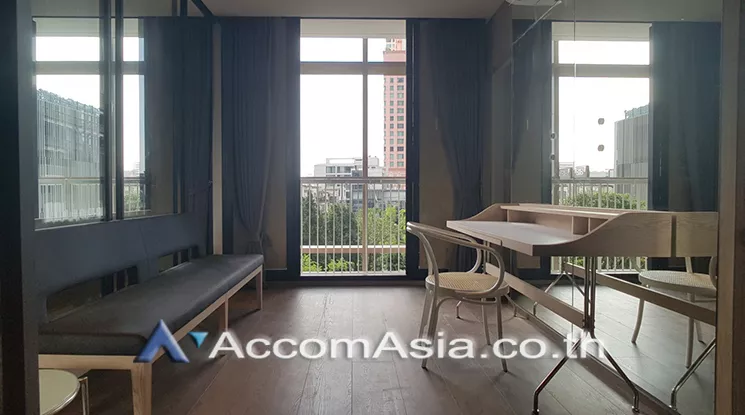  1 Bedroom  Condominium For Rent in Sukhumvit, Bangkok  near BTS Phrom Phong (AA23032)