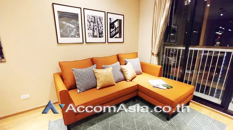  2 Bedrooms  Condominium For Rent in Sukhumvit, Bangkok  near BTS Phrom Phong (AA23046)