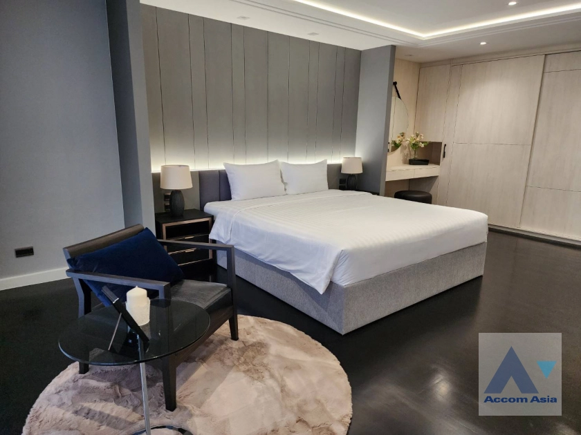 8  3 br Condominium For Rent in Sathorn ,Bangkok BTS Sala Daeng - MRT Lumphini at Sathorn Park Place AA23100