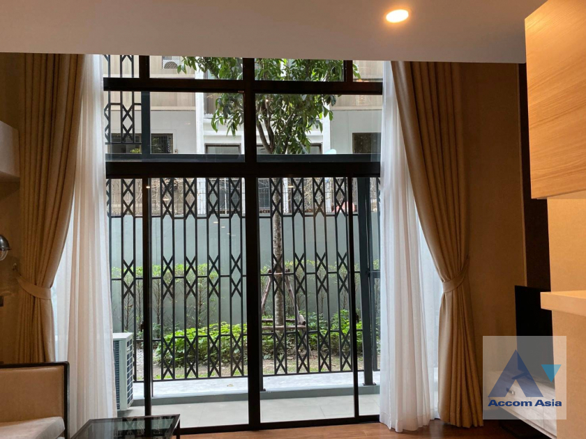 5  1 br Condominium For Rent in Ploenchit ,Bangkok BTS Chitlom at Na Vara Residence AA23103