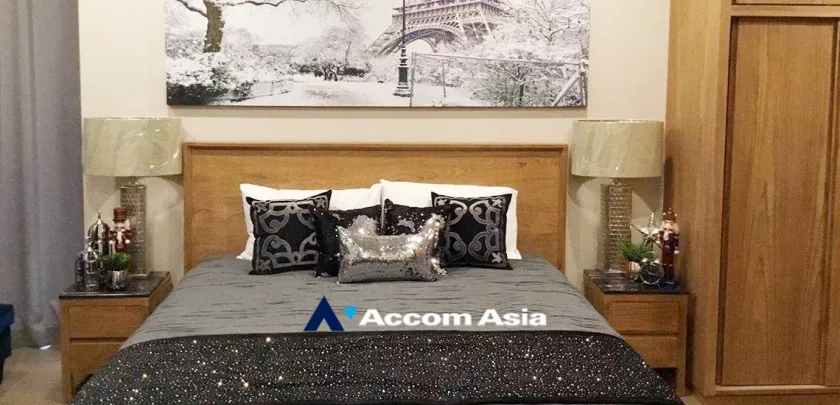  1 Bedroom  Condominium For Rent in Sukhumvit, Bangkok  near BTS Asok - MRT Sukhumvit (AA23141)