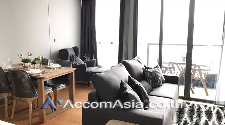  2 Bedrooms  Condominium For Rent in Sukhumvit, Bangkok  near BTS Phrom Phong (AA23143)