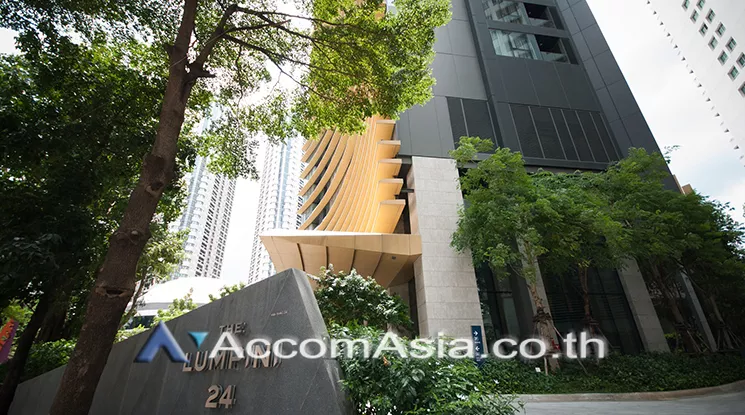  2 Bedrooms  Condominium For Rent in Sukhumvit, Bangkok  near BTS Phrom Phong (AA23144)